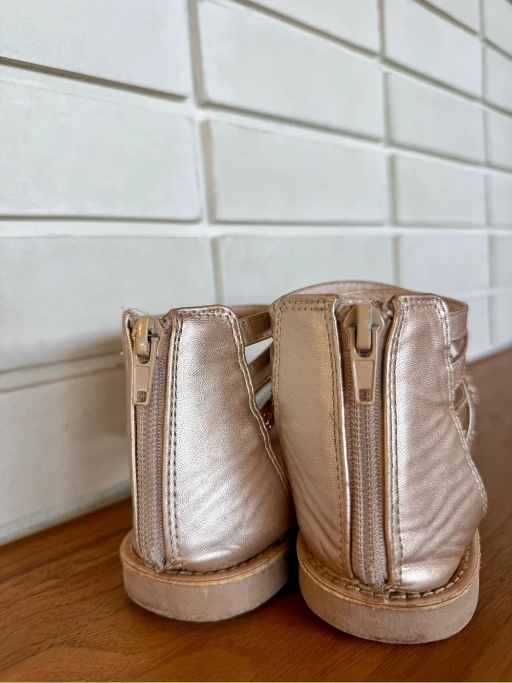 Kelly & Katie Beaded Strapped Sandals * Rose Gold * Girls Size 4